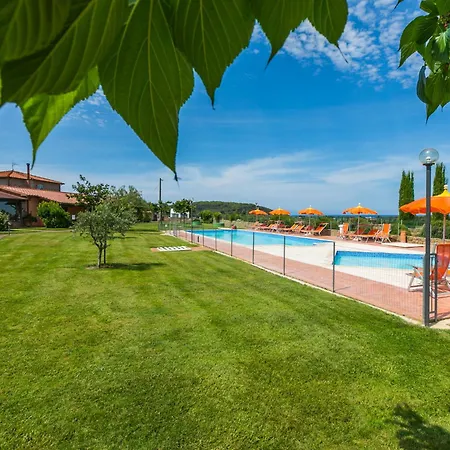بيت للعطل I Girasoli By Interhome *